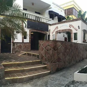 Maison Gautreaux Отель